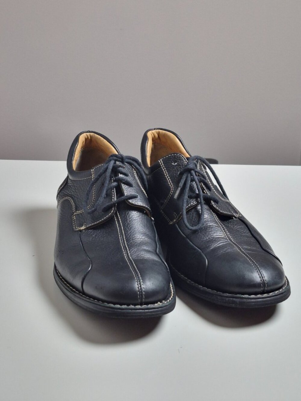 Johnston & Murphy Men Shuler Bicycle Toe Black Leather Oxford Sheepskin, 8.5 EUC